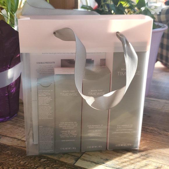 Mary Kay TimeWise Miracle Set 3D Normal / Dry - Picture 12 of 12